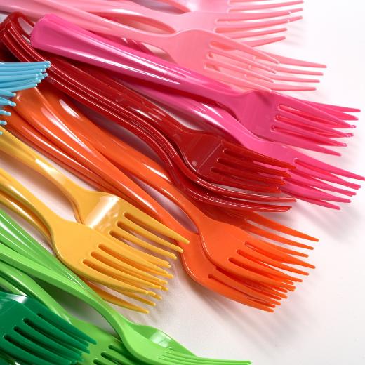 Alternate image of Yellow Plastic Forks 50 Count