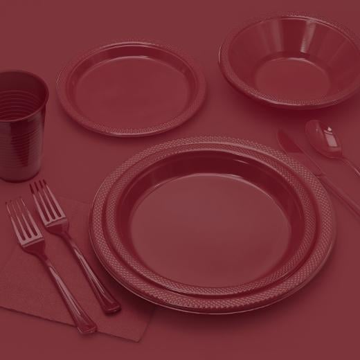 Round Burgundy Disposable Plates 50 Count Exquisite 9 Inch Burgundy Plastic Plates Burgundy Plastic Party Plates For Parties Burgundy Dinner Party Plates For All Occasions 