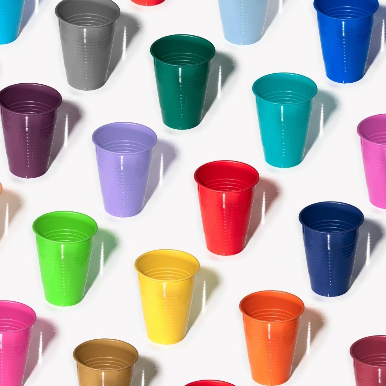 Solid Color Plastic Cups - Bulk