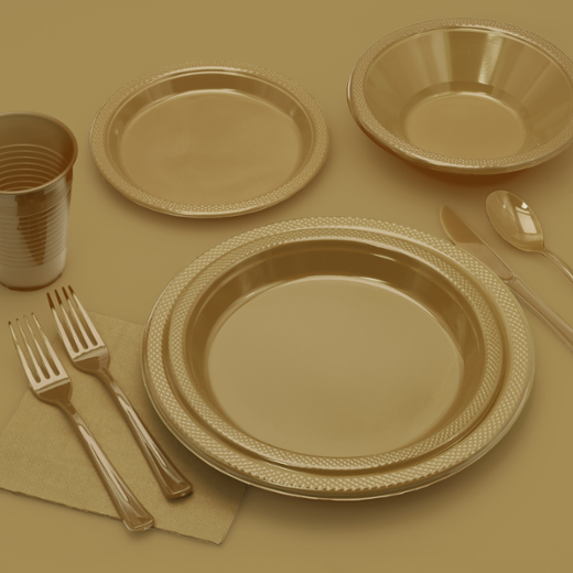 Alternate image of 10 In. Gold Plastic Plates - 50 Ct.