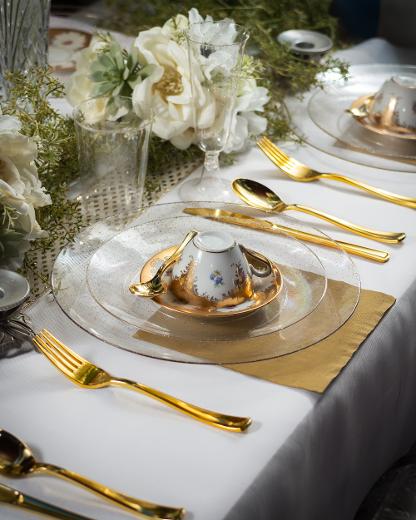 Alternate image of Disposable Gold Sparkle Dinnerware Set