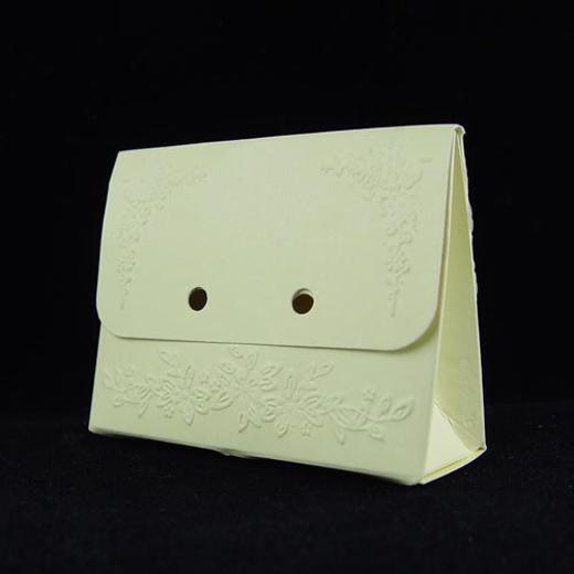 Main image of Ivory Party Favor Boxes (12)